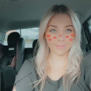 Meet your Posher, Brianna